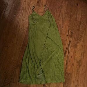 Elegant Green Women's Dress